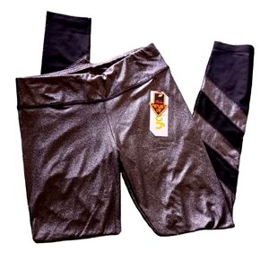 - YADO SPORT ALL MESHED UP LEGGINGS NWT
